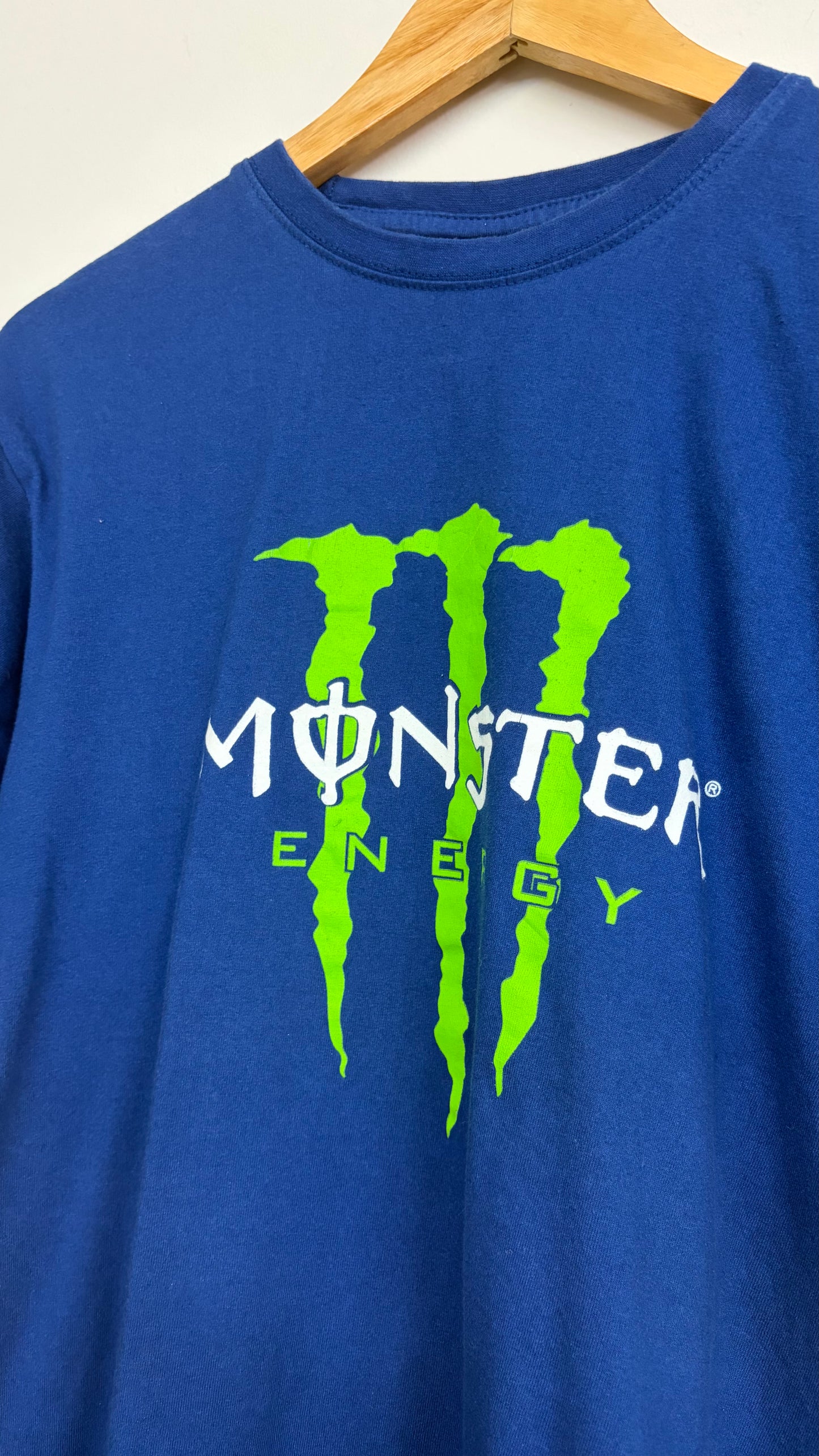 2000s Monster T-Shirt Medium