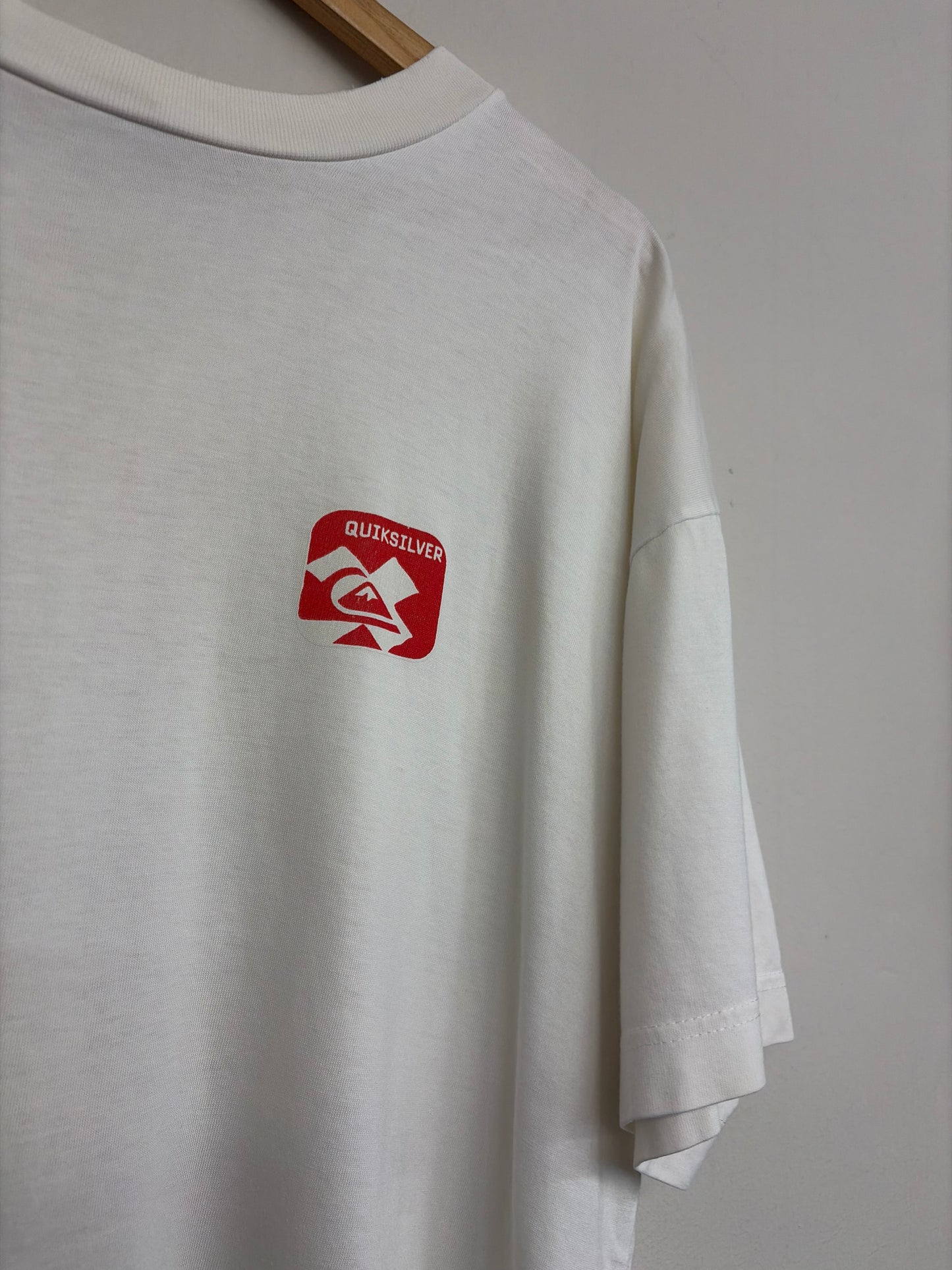 90s Quiksilver T-Shirt Medium (RARE)