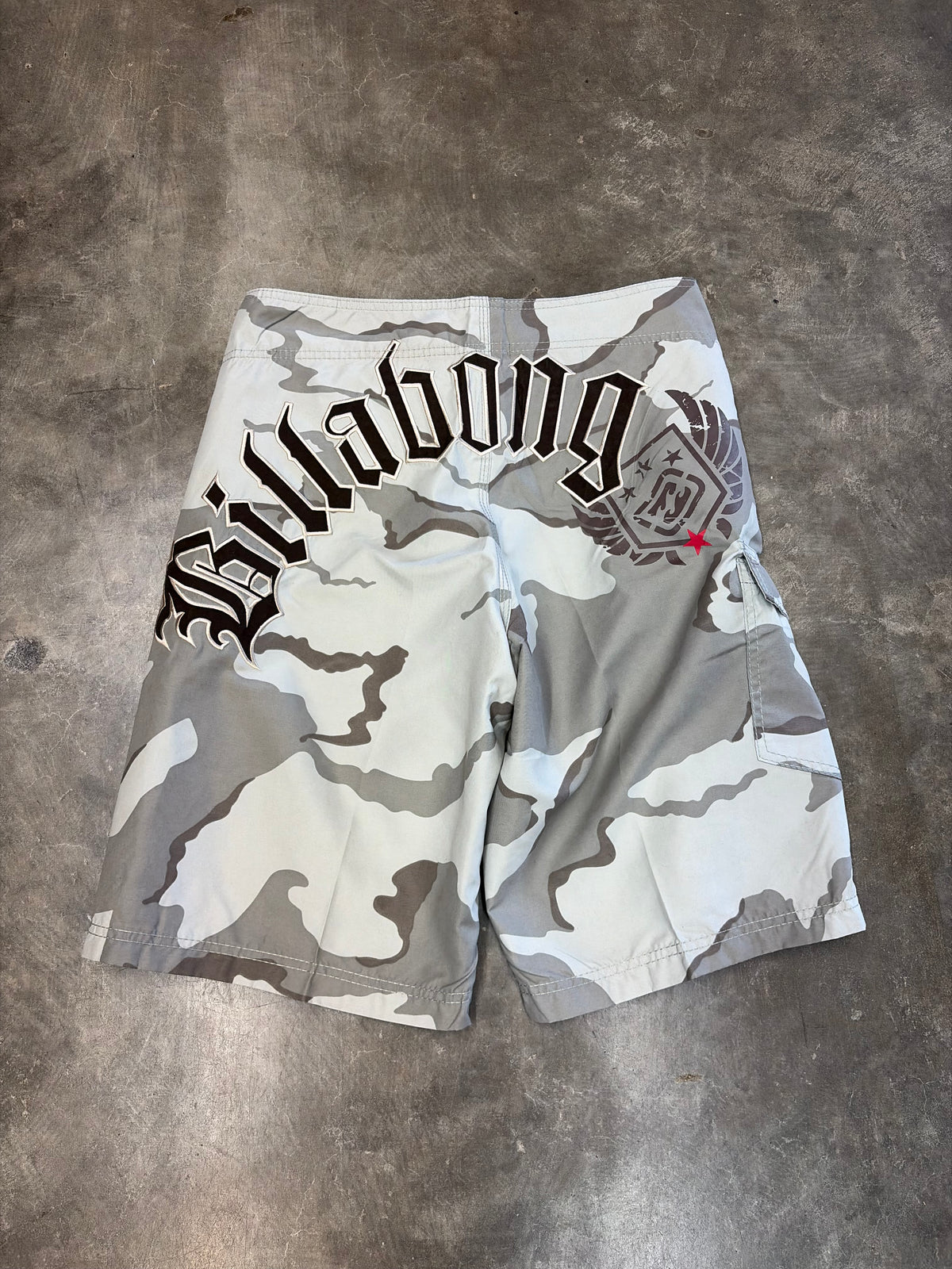 2000s Billabong Boardies Size W34” (M)