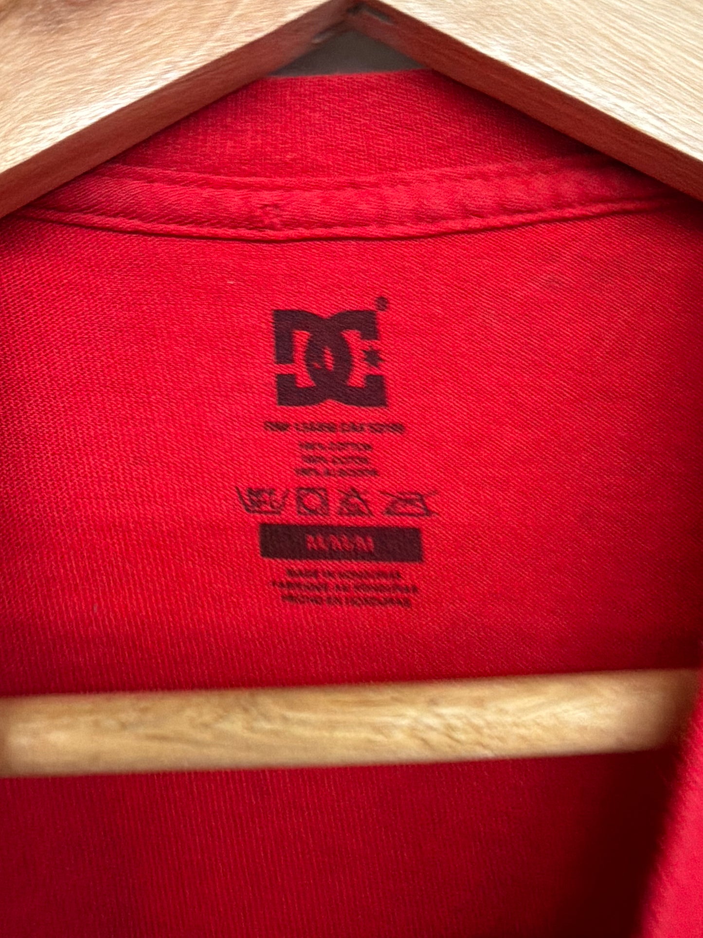 2000s DC T-Shirt Medium/Large