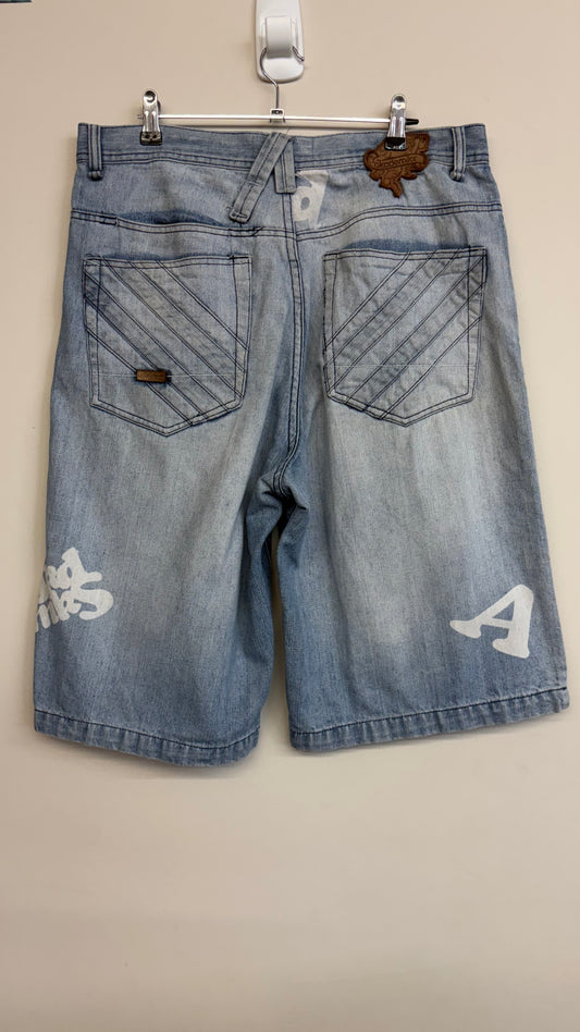 2000s Akademiks Shorts Size M (W34)