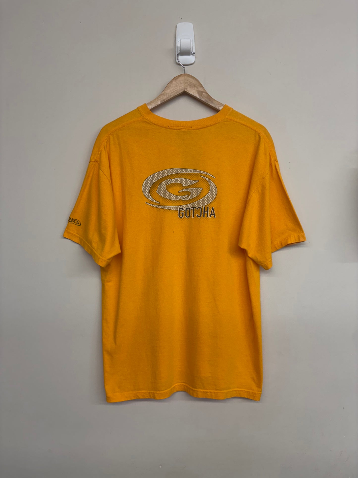 2000s Gotcha T-Shirt Large