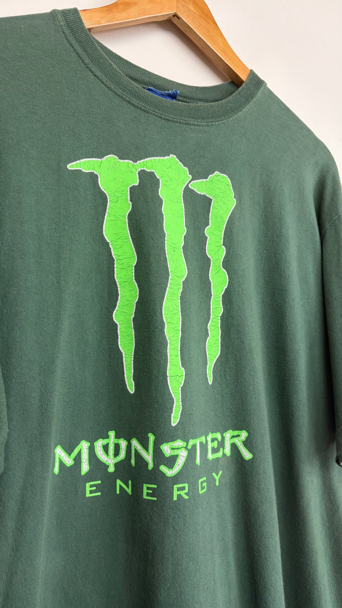2000s Monster T-Shirt Large