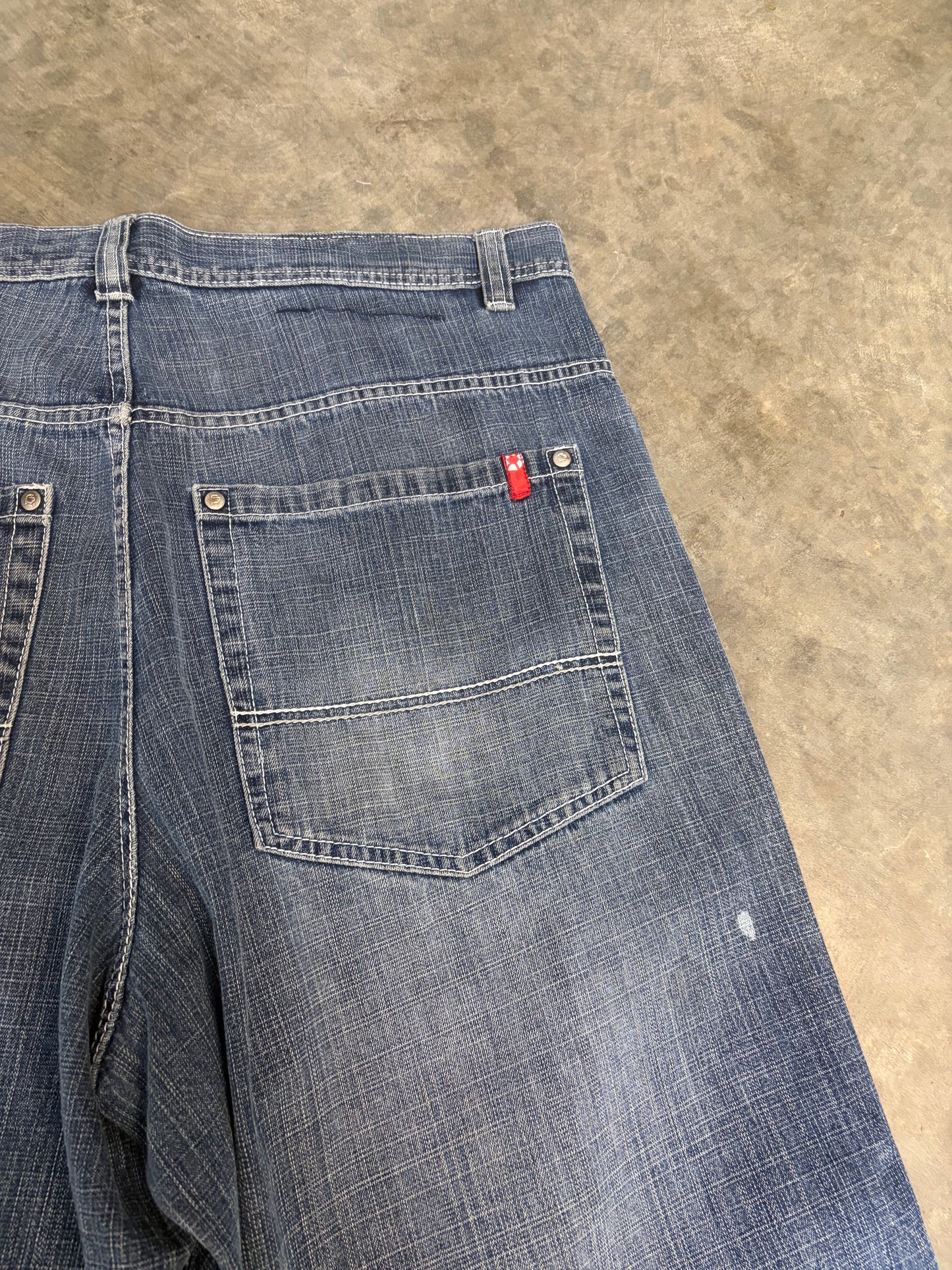 2000s Southpole Redtab Jorts W38”