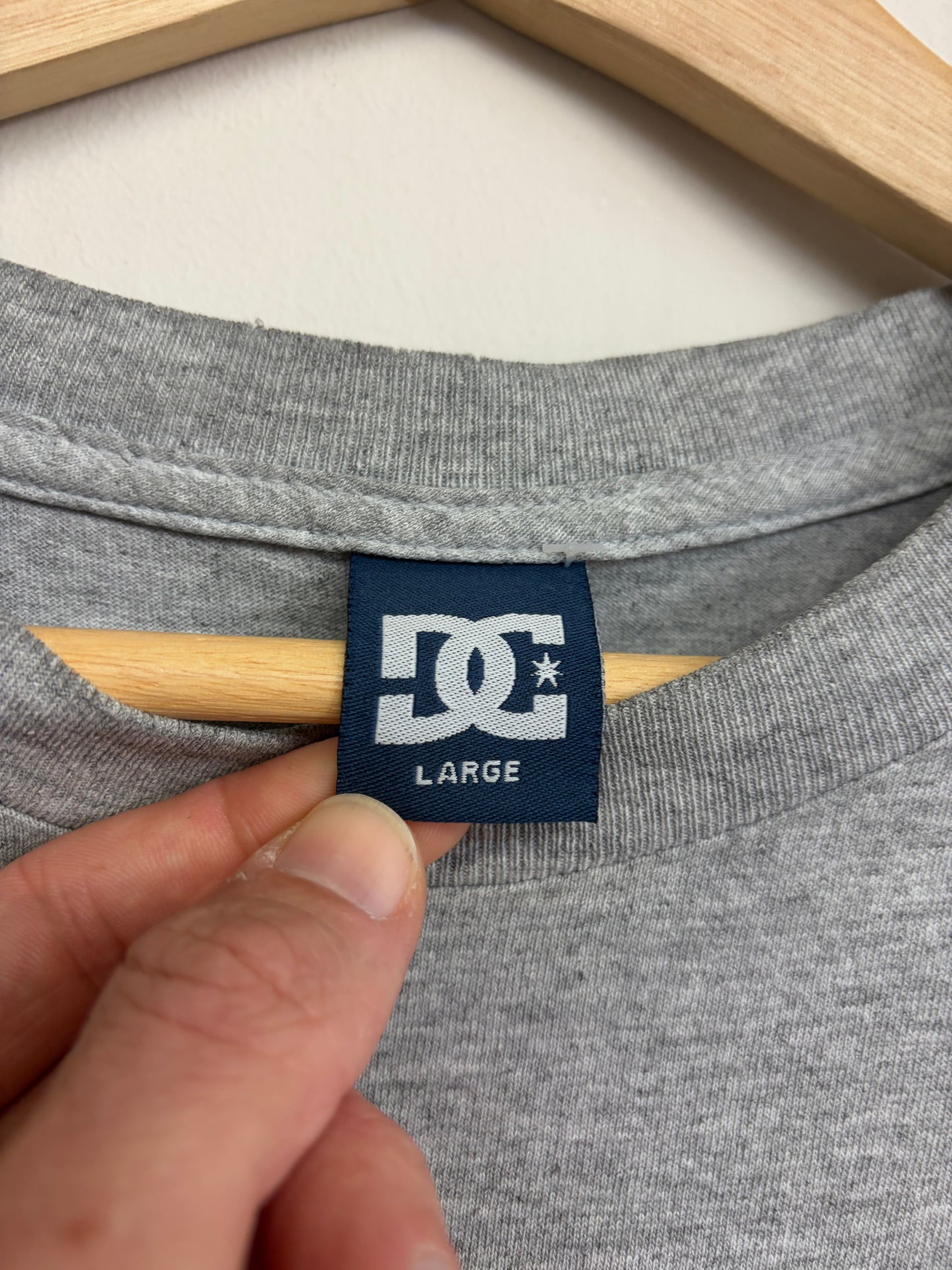 2000s DC T-Shirt Large