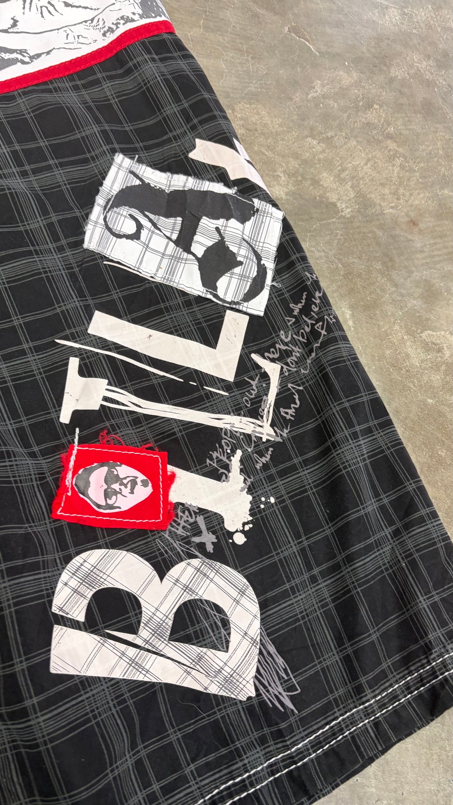 2000s Billabong Boardies 35-36