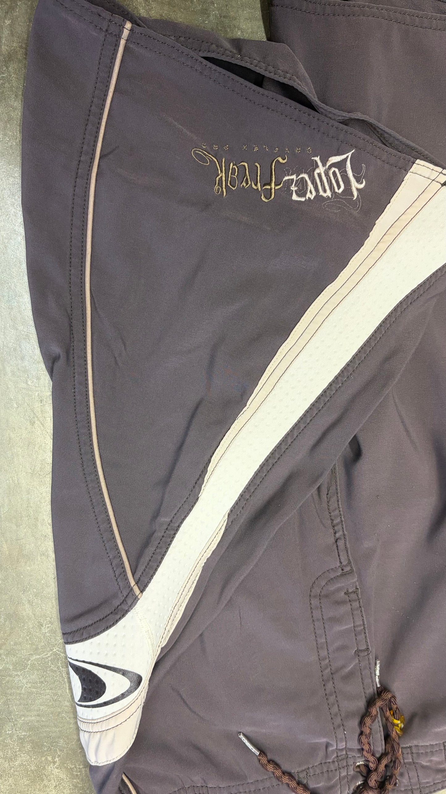 2000s O’Neill Boardies Size 34