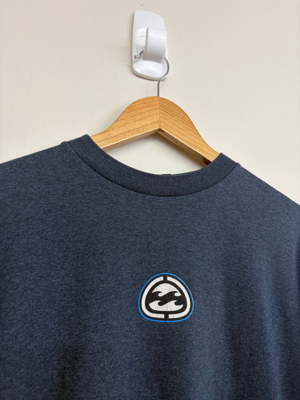 2000s Billabong T-Shirt Medium