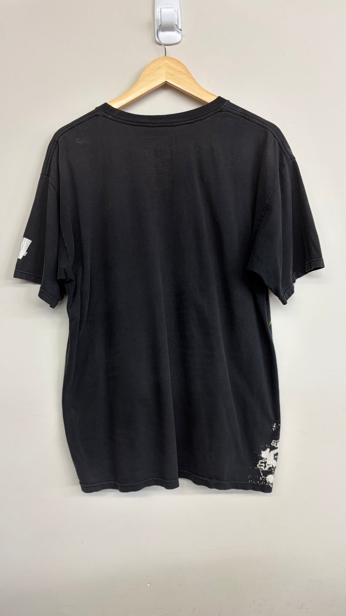 2000s Monster x Fox T-Shirt Large