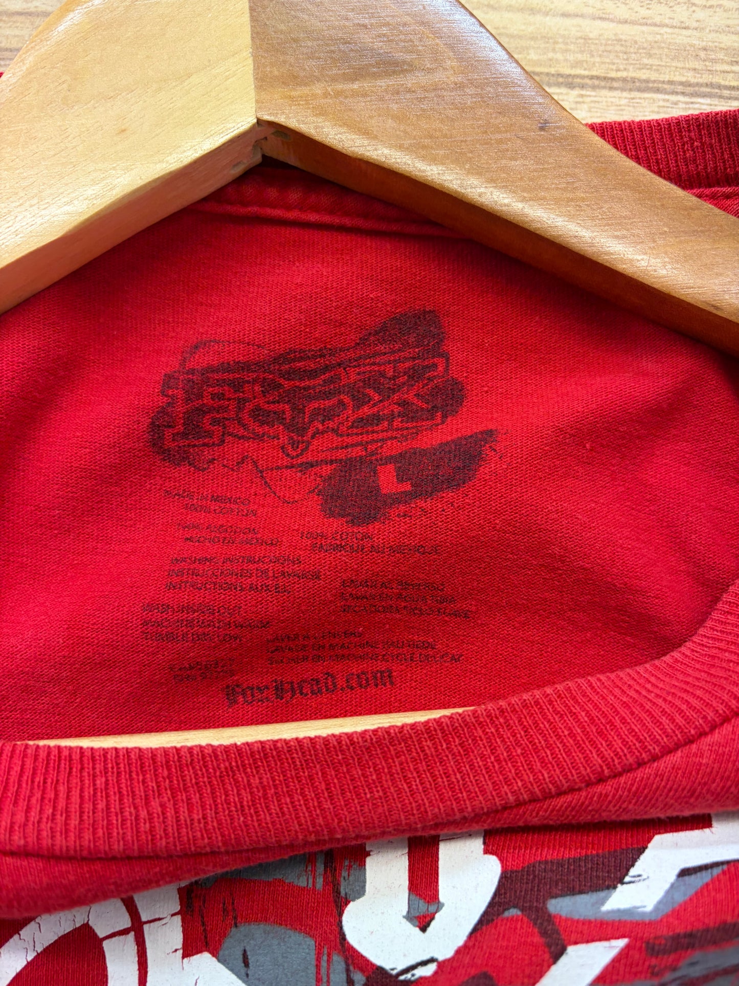 2000s Fox T-Shirt Large