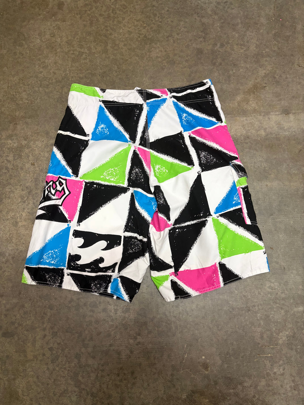 2000s Billabong Boardies Size W34”