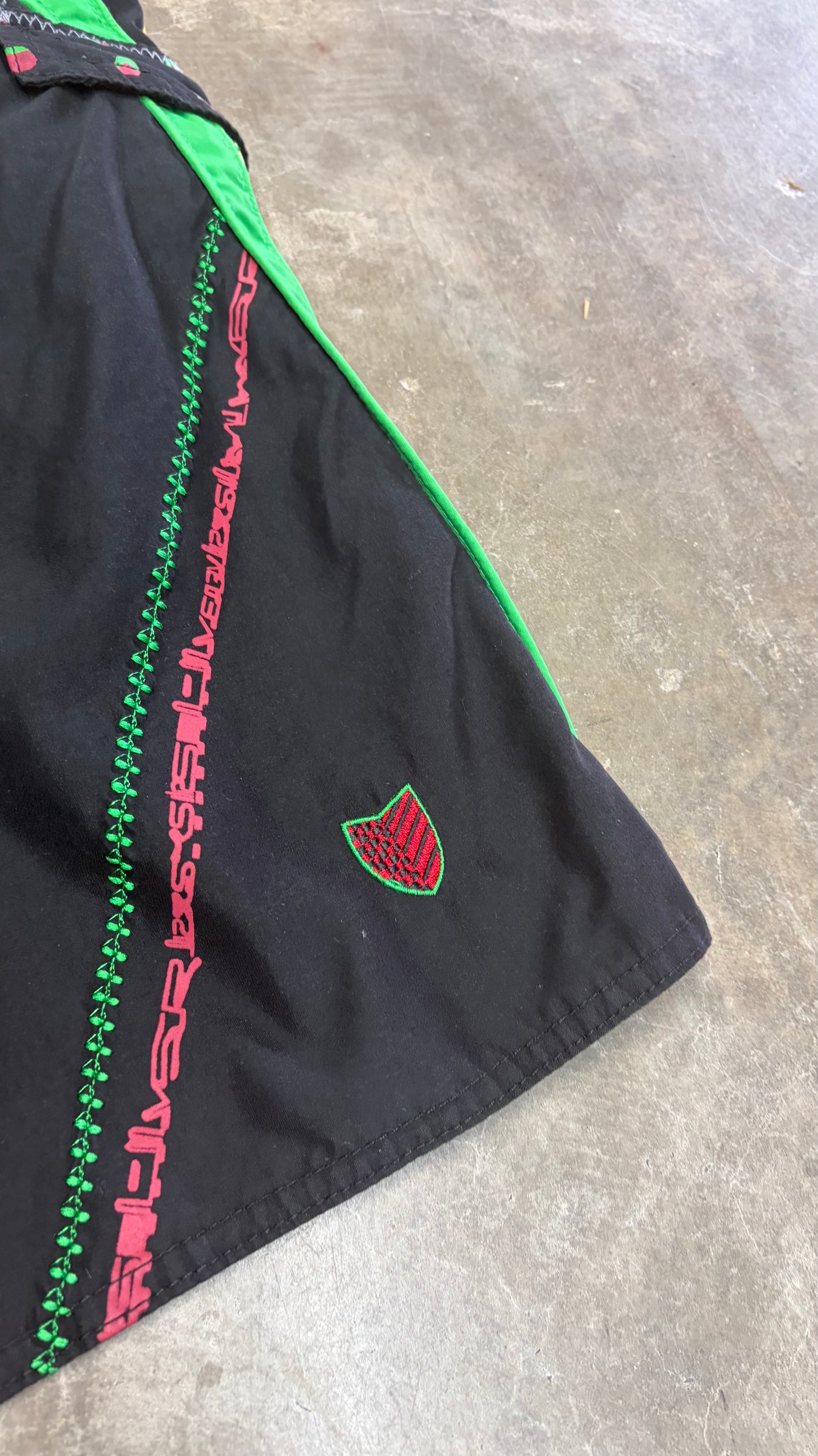 2000s Quiksilver Boardies Size 32”