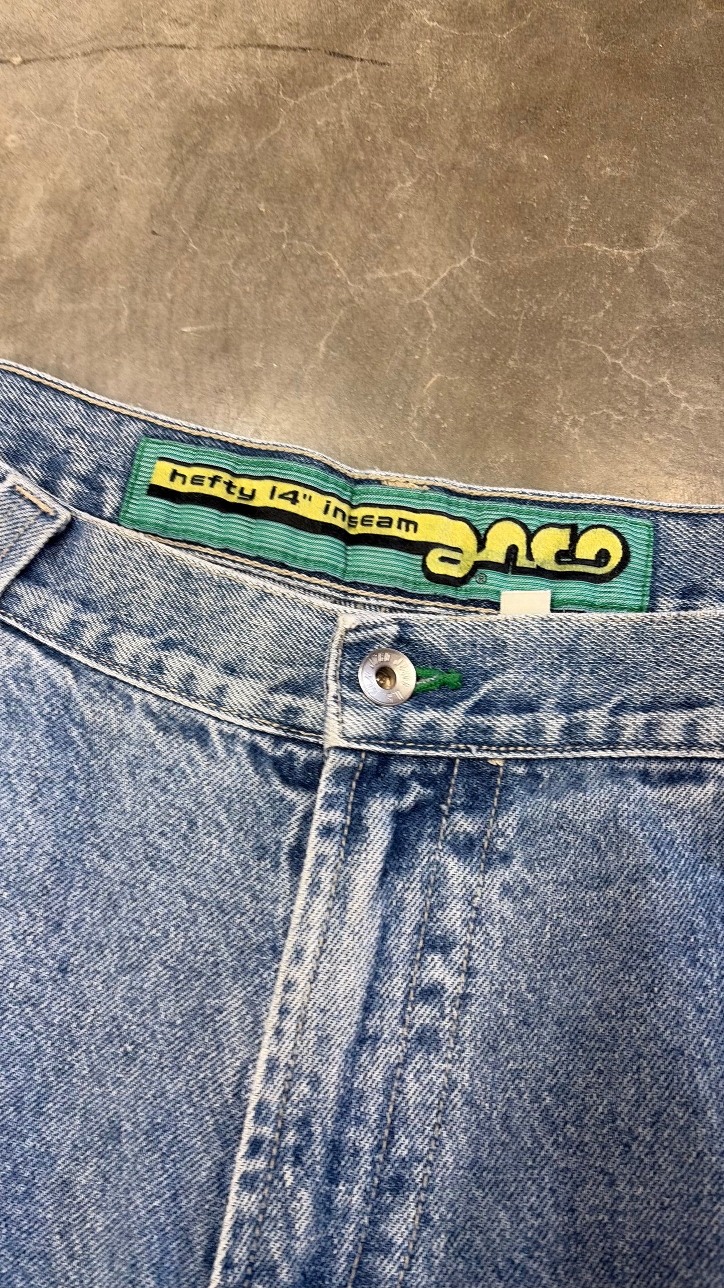 2000s JNCO Jorts Size 38