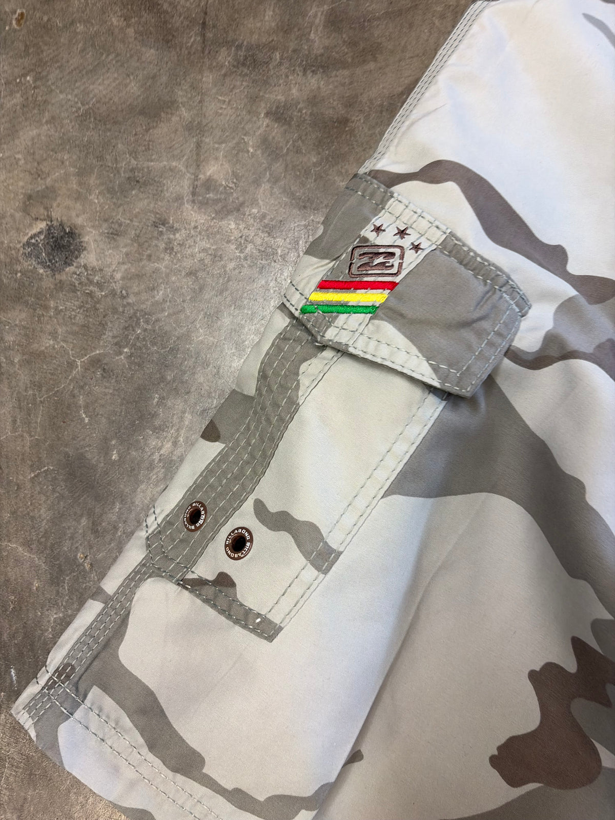 2000s Billabong Boardies Size W34” (M)