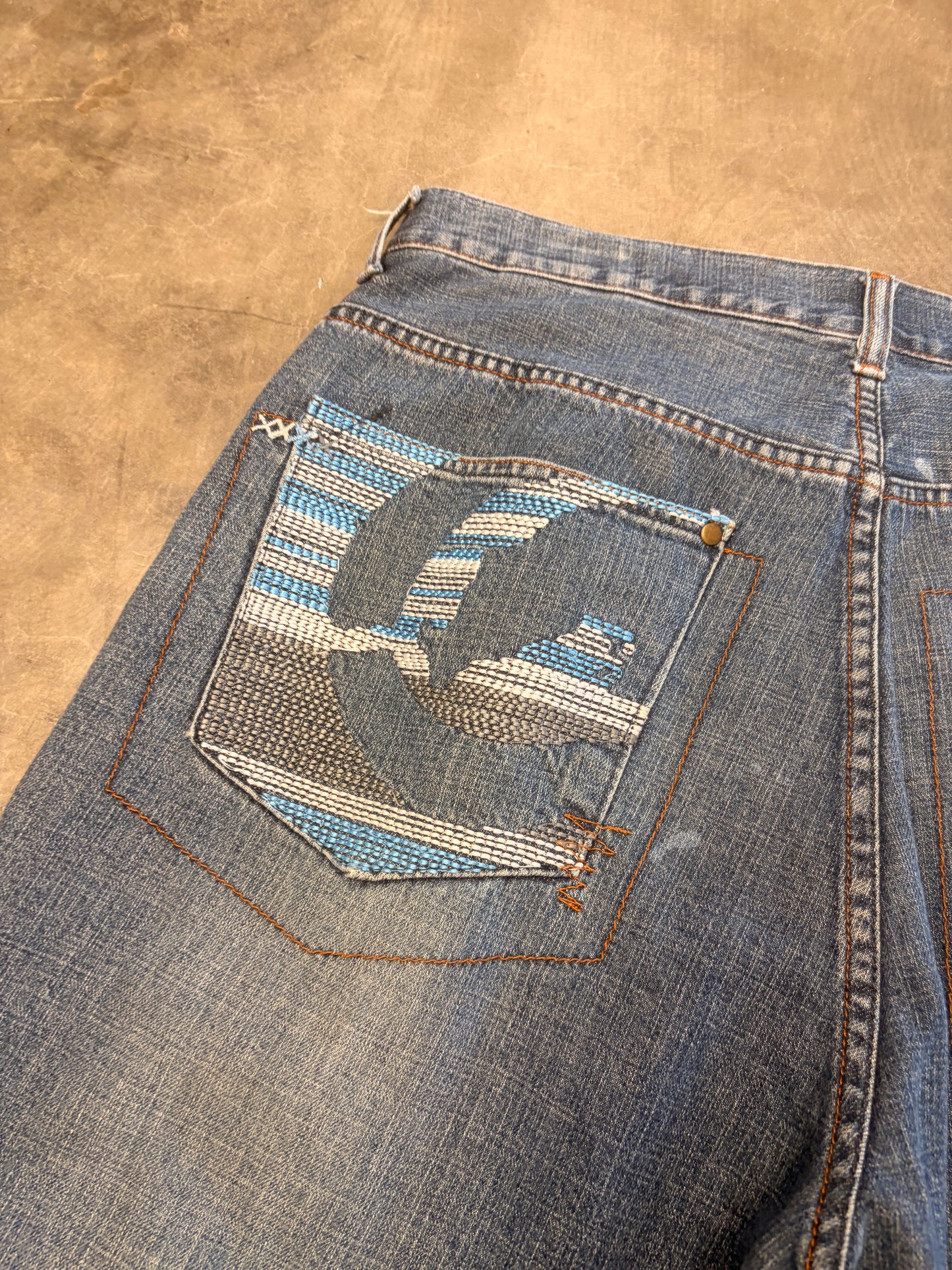 2000s Ecko Unltd Jorts W34”