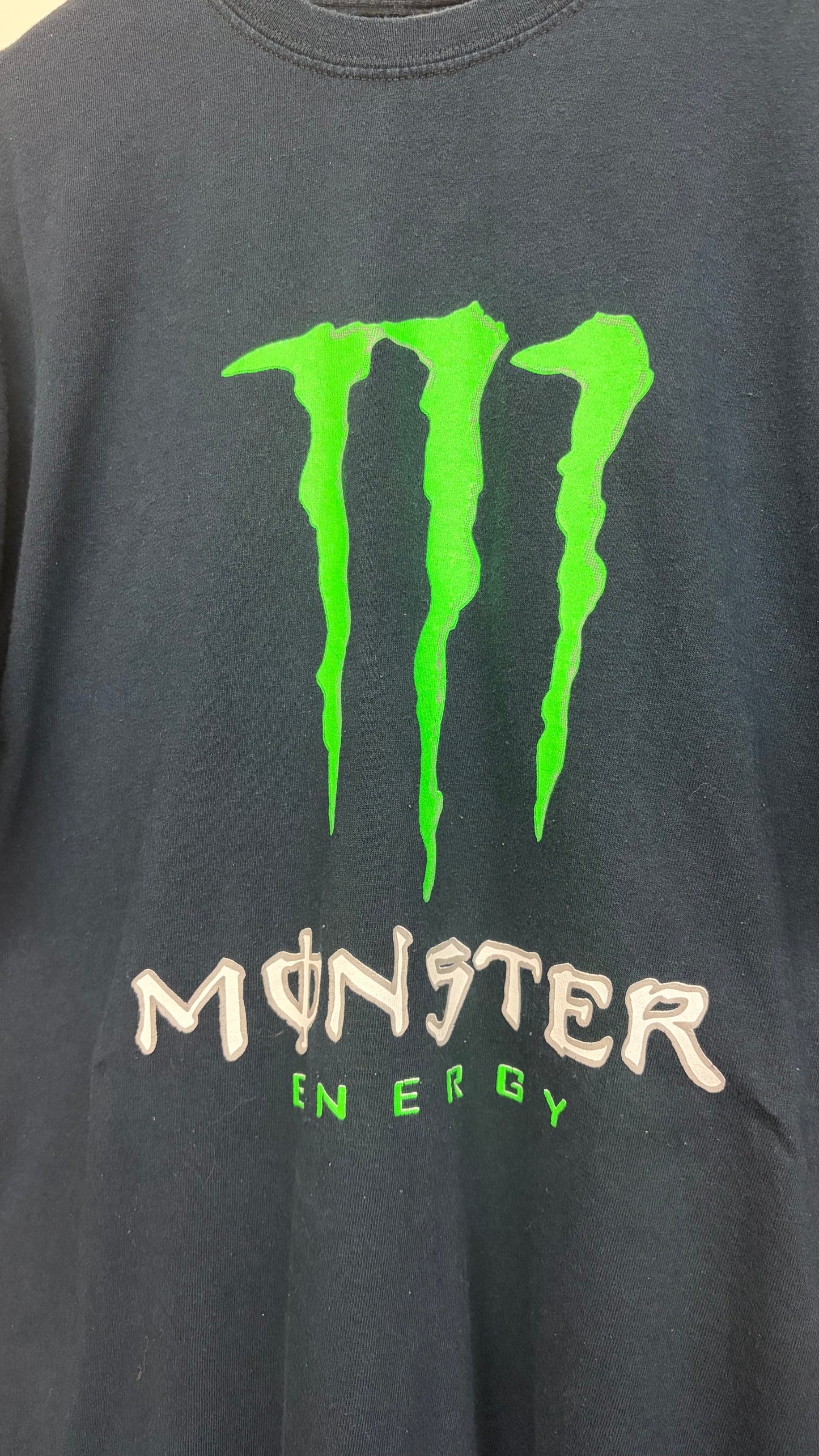 2000s Monster T-Shirt Medium
