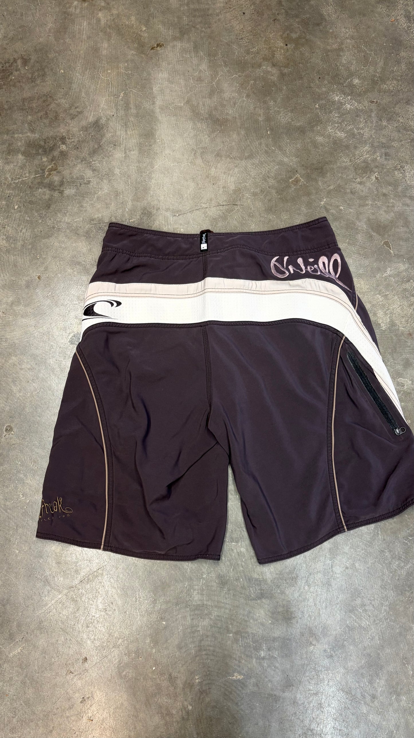 2000s O’Neill Boardies Size 34