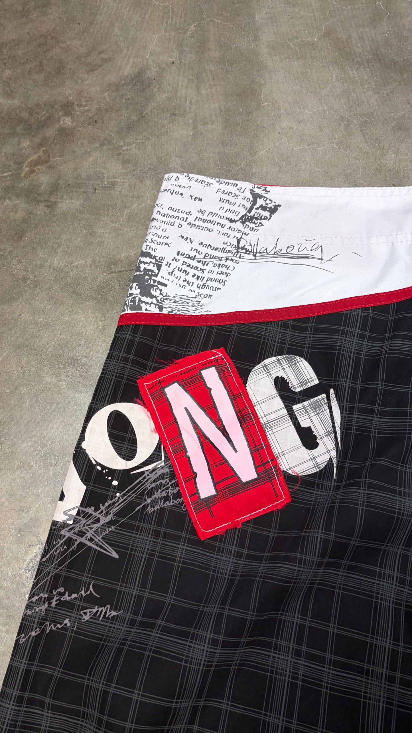 2000s Billabong Boardies 35-36