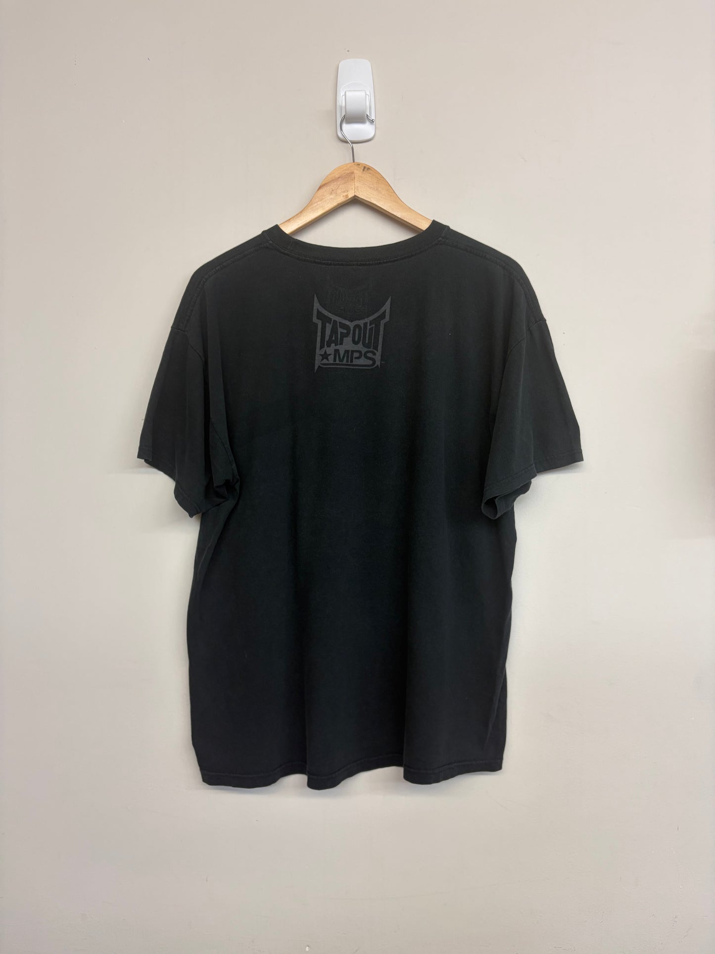 2000s Tapout T-Shirt Large