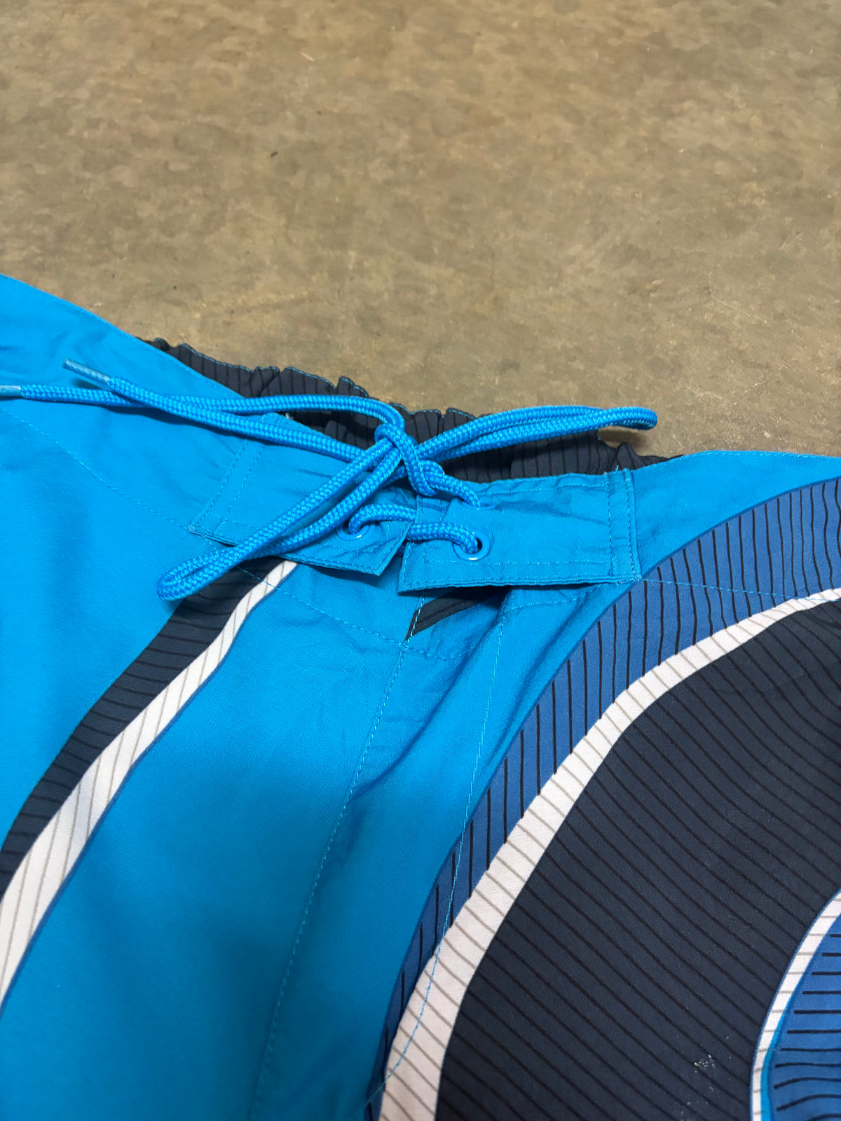 2000s Quiksilver Boardies Size W30”