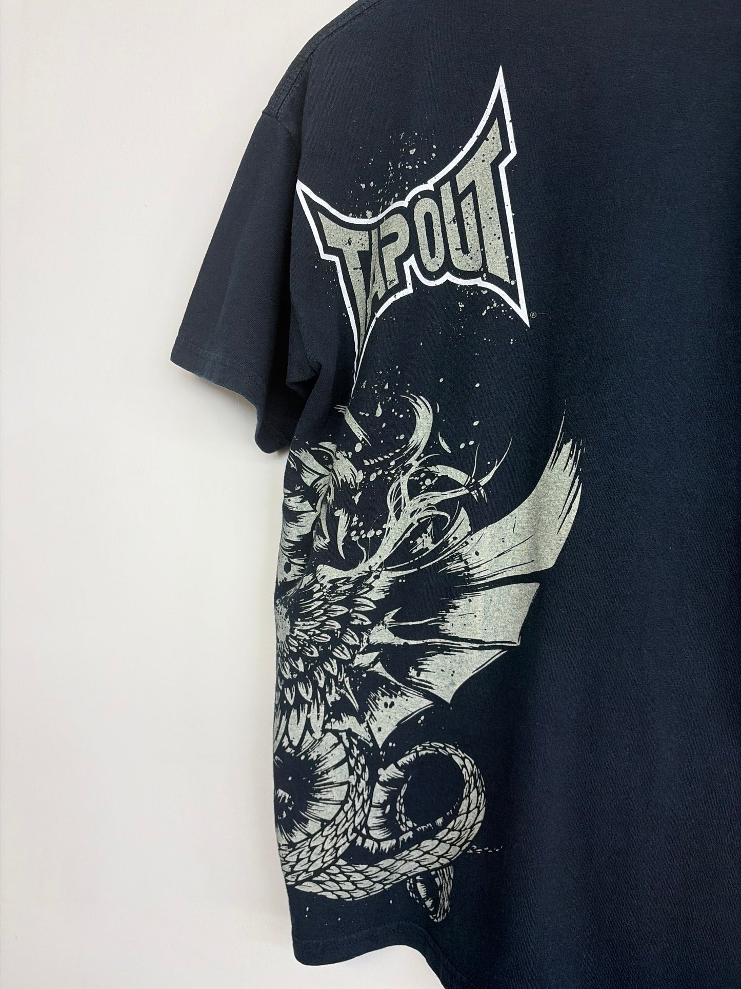2000s Tapout T-Shirt (RARE) Medium