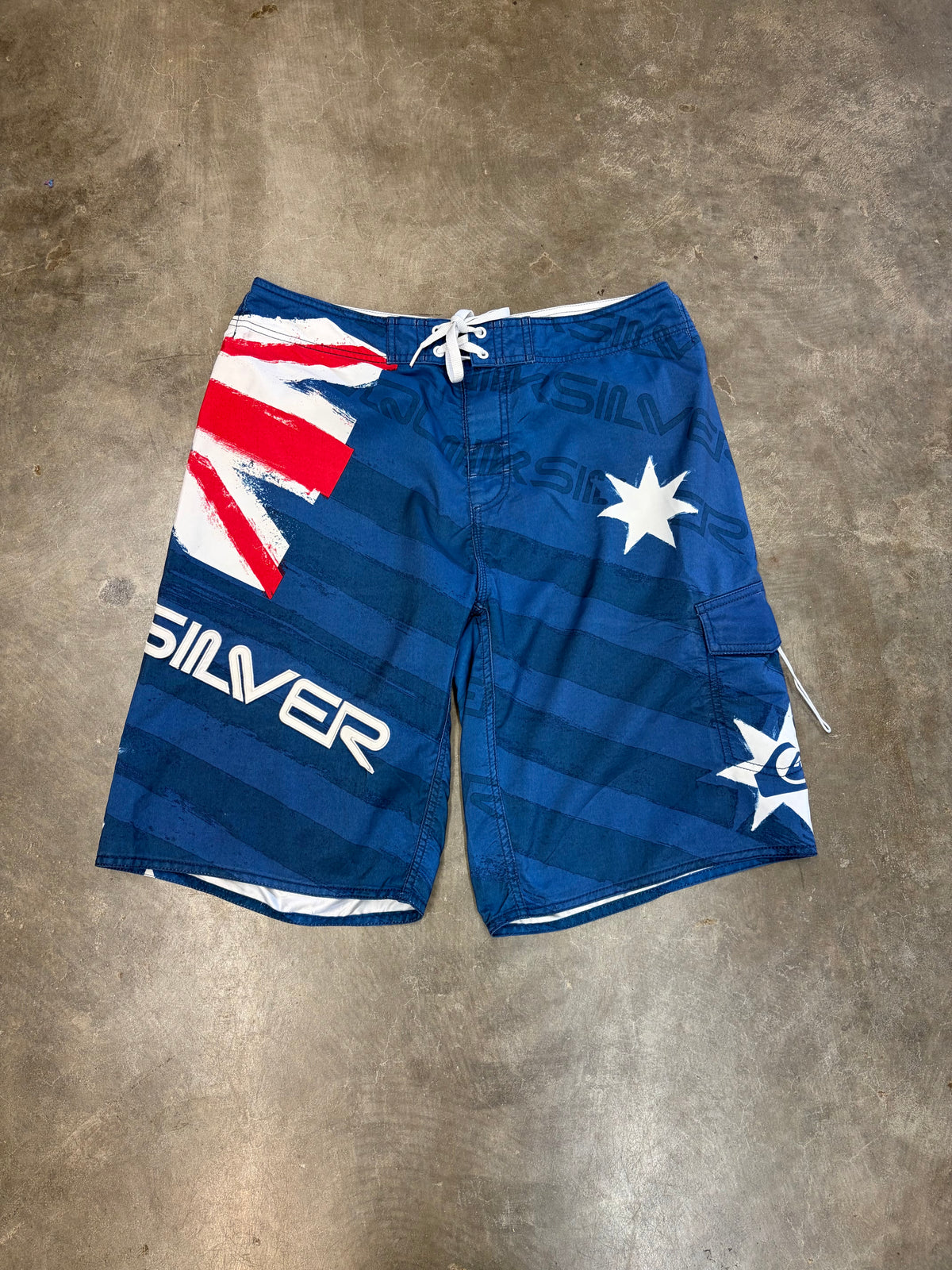 2000s Quiksilver Boardies Size W34-36” (M)