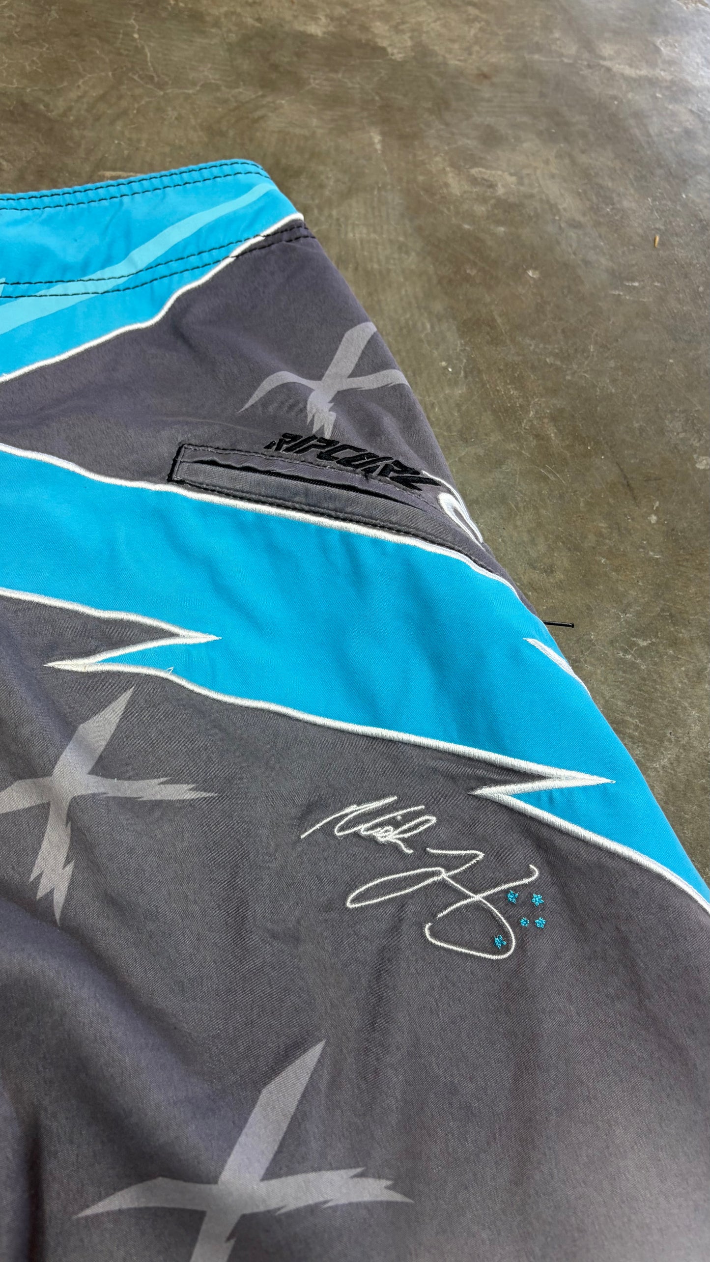 2000s Ripcurl Mick Fanning Boardies Size 34”
