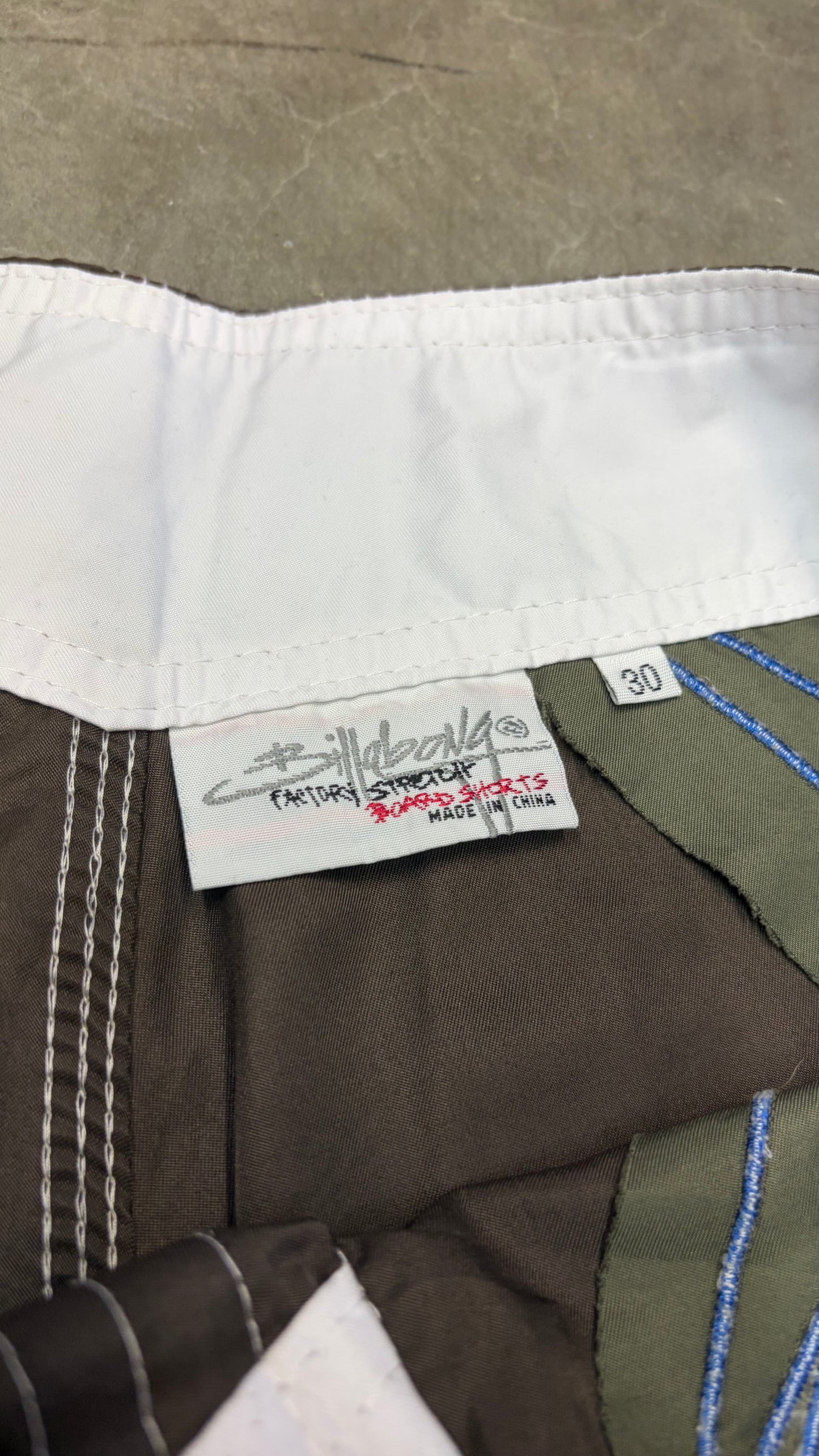 2000s Billabong Boardies Size 30