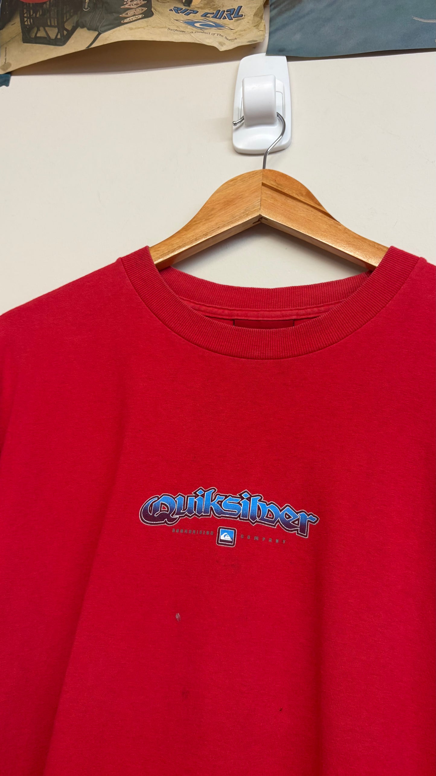 2000s Quiksilver T-Shirt Medium